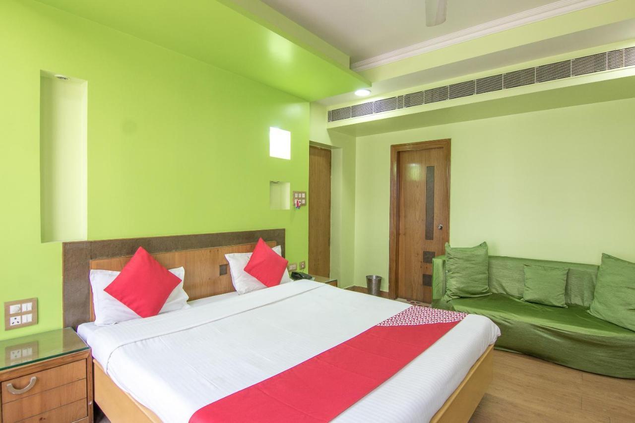 Collection O Hotel Green Forest Patna  Extérieur photo