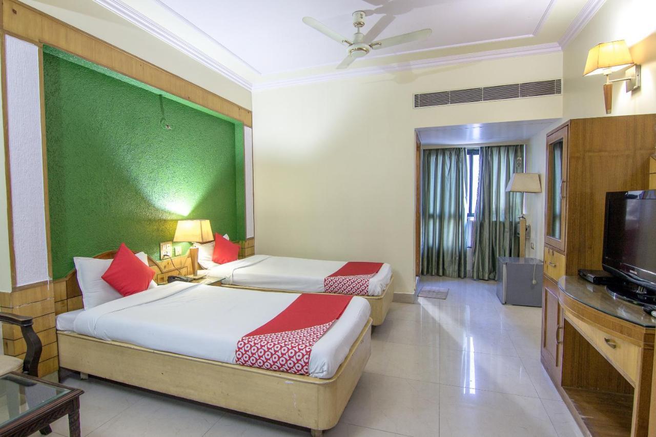 Collection O Hotel Green Forest Patna  Extérieur photo
